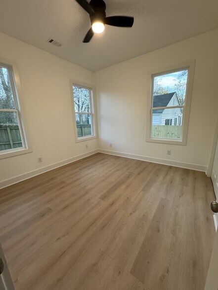 Building Photo - 2569 Hosea L Williams Dr SE