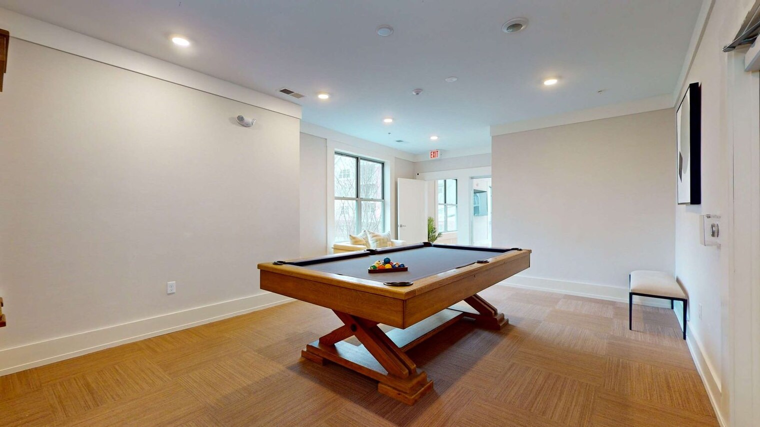 Building Photo - 545 Bedford St