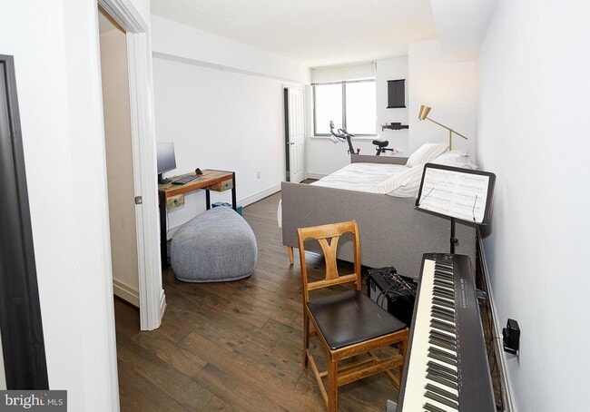 Building Photo - 414 Water St