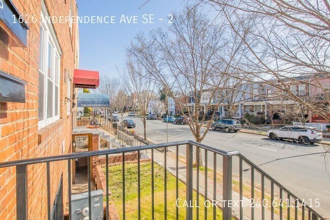 Building Photo - 1626 Independence Ave SE