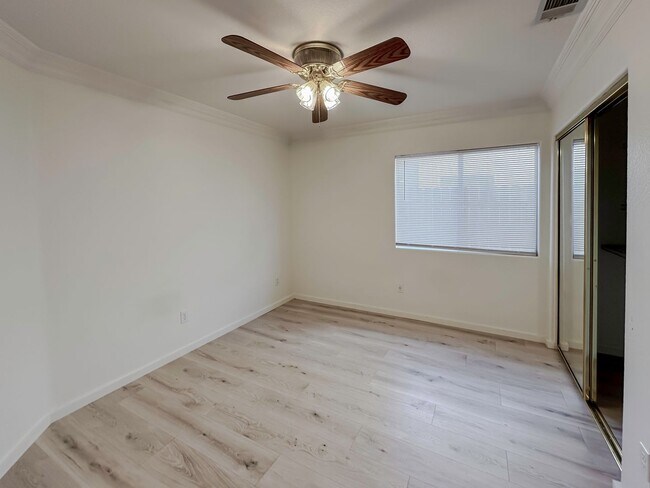 Building Photo - Single family home in Menifee!