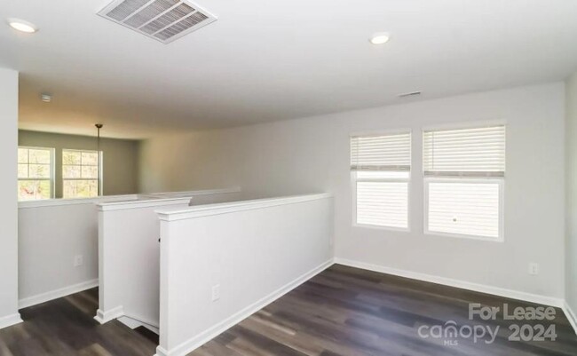 Building Photo - 1918 Commerce Dr