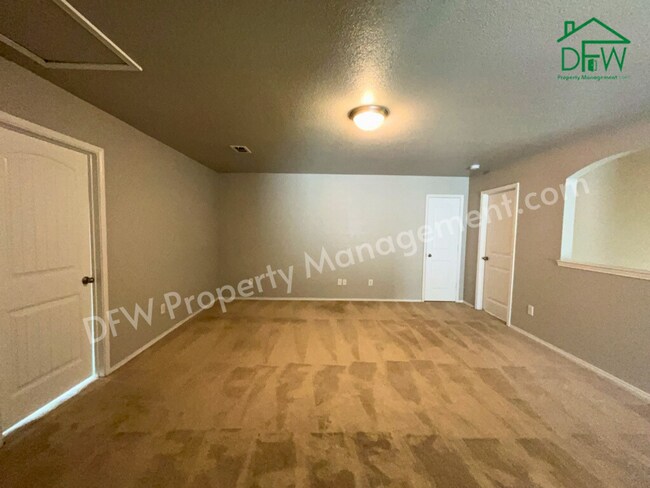 Building Photo - Spacious 4-Bedroom Home for Lease in Kelle...