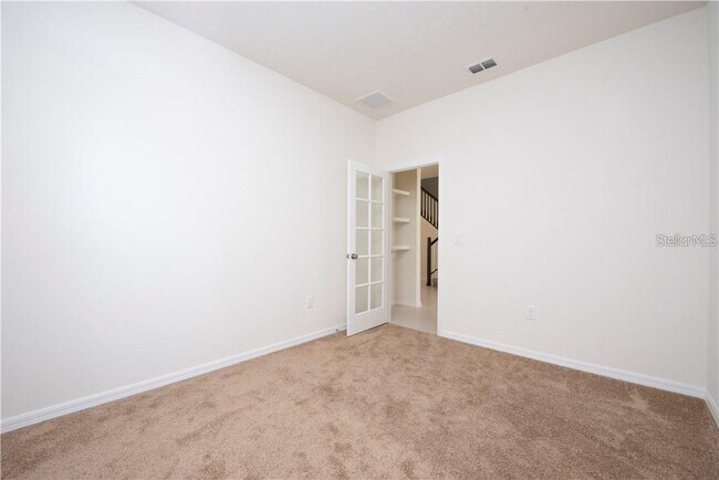 Building Photo - 2400 Avian Loop