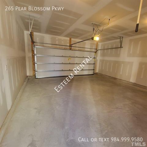 Building Photo - 265 Pear Blossom Pkwy