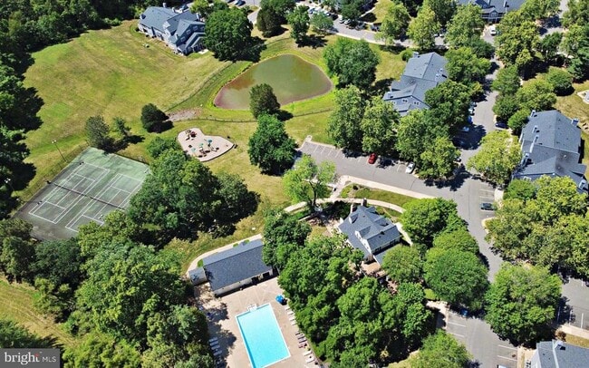 Building Photo - 13573 Orchard Dr