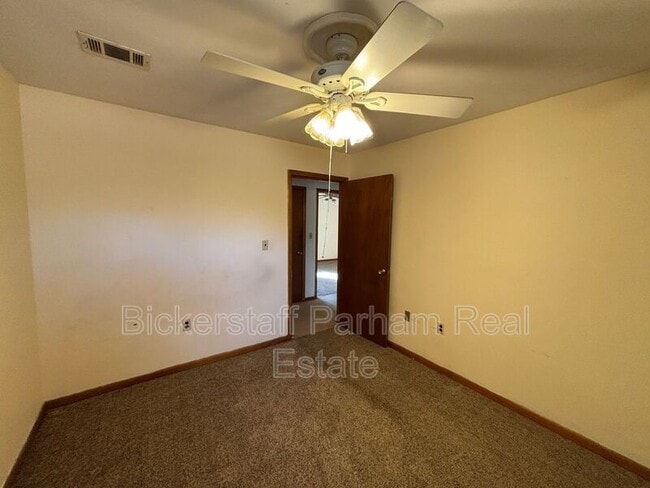 Building Photo - 259 Oswichee Rd