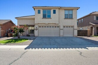 Building Photo - Stunning two-story in San Tan Valley
