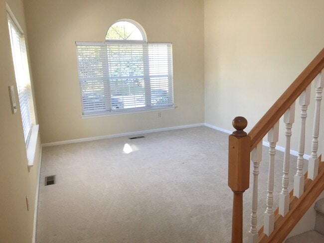 Building Photo - 4490 Apple Blossom Dr
