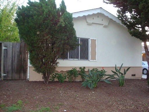 front of the unit - 1815 Higdon Ave