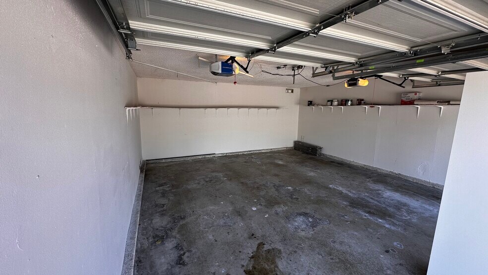 2-car Garage - 2424 Santa Ana Ave