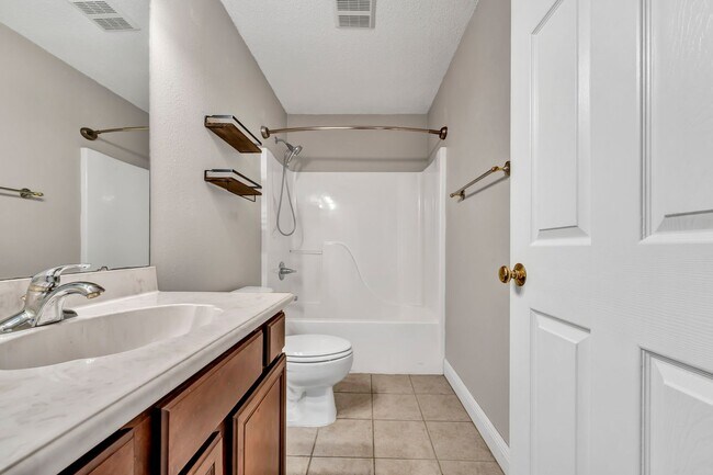 Building Photo - Community Pool & Deeded Access to Santa Ro...