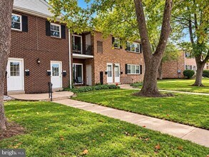 Building Photo - 1294 Cooper St