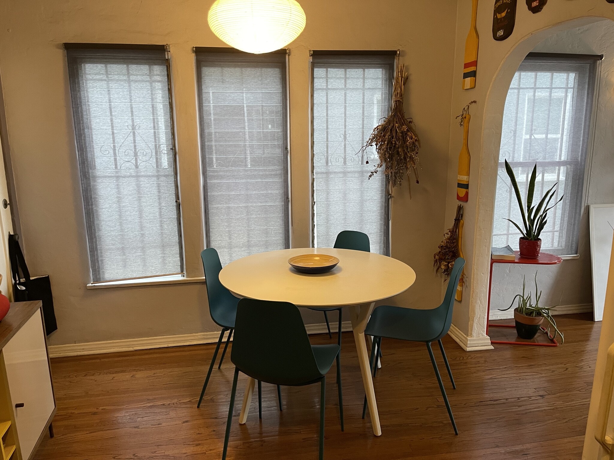 Dining Room - 325 N Gardner St