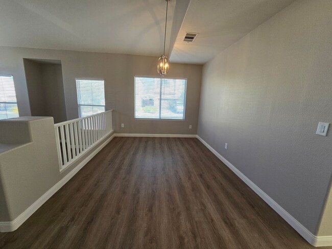 Building Photo - Rhodes Ranch 2 Story Rental