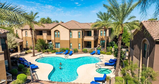 Building Photo - 7027 N Scottsdale Rd