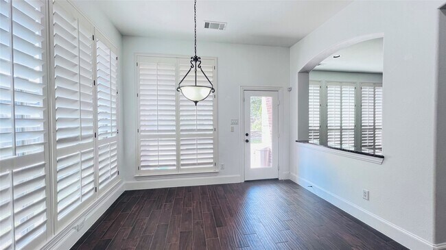 Building Photo - 9711 Dill Canyon Ln