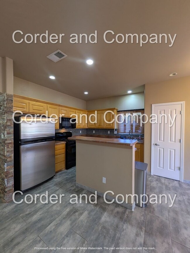 Building Photo - Massive 2 Story 3Bedroom 2.5 Bathroom, 2 Car Garage Townhouse at 1,838 Sq Ft.