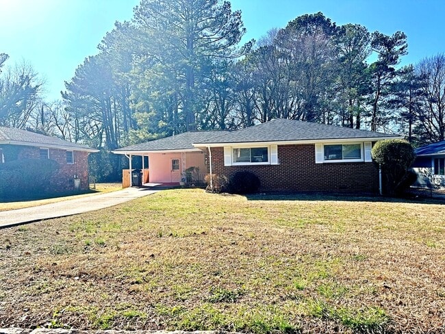 Primary Photo - 2257 Collins Dr