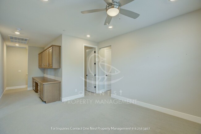 Building Photo - Luxury Living in Prime Granite Bay Location!