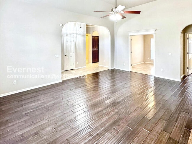 Building Photo - 13324 East 75th St N