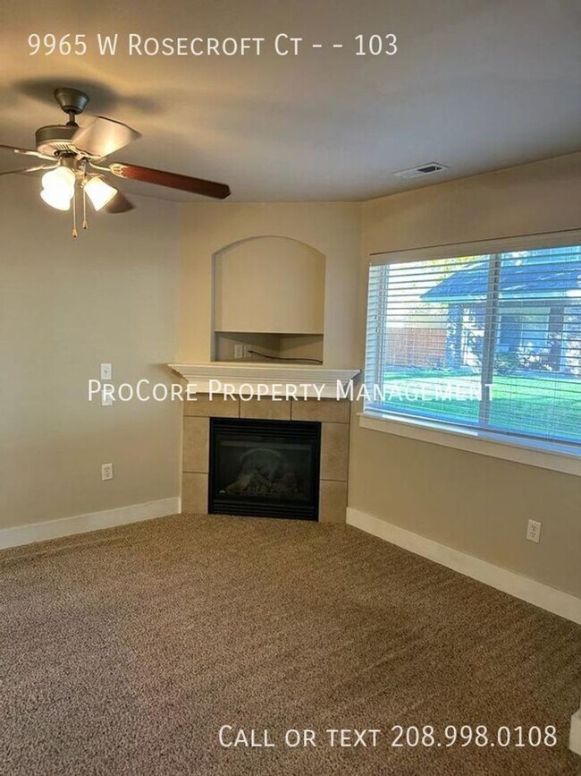 Building Photo - 9825 W Rosecroft Ct