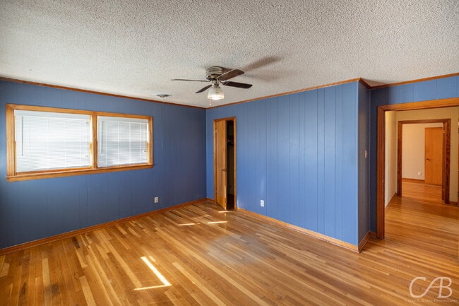 Building Photo - For Lease