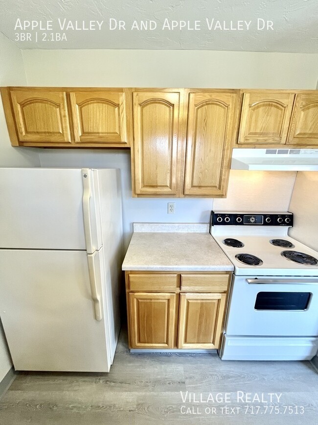 Building Photo - 1114 Apple Valley Dr