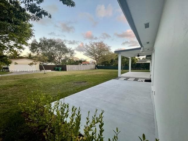 Building Photo - 17051 SW 85th Ave