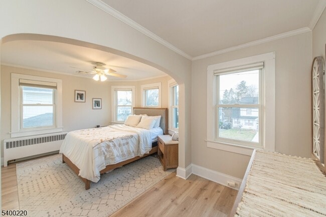 Building Photo - 38B Park Ave