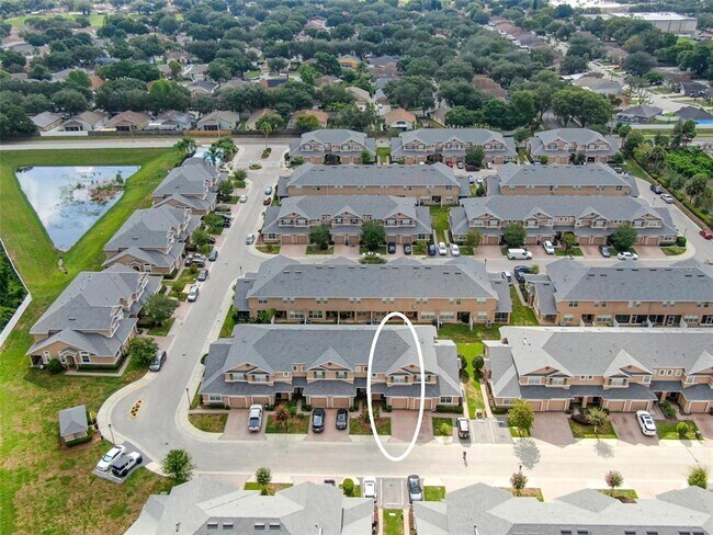 Building Photo - 1427 Summergate Dr