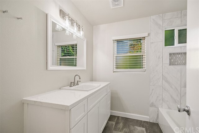 Building Photo - 16131 Warren Ln