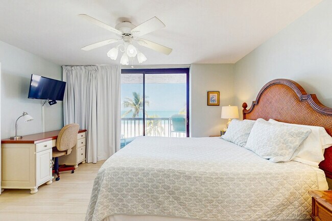 Building Photo - 26300 Hickory Blvd