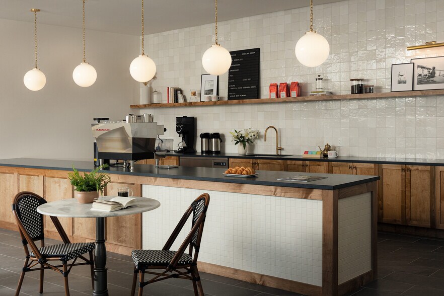 013 - Livano-min - Livano Liberty Park