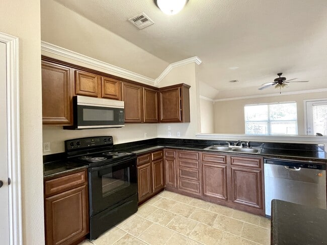 Building Photo - 4811 Mill Creek Dr