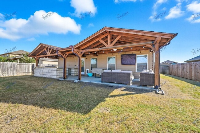 Building Photo - 328 Meadow View Ln