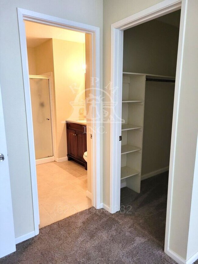 Building Photo - Spacious 2 Bedroom, 1 ¾ Bathroom Condo in Rosemead, CA.