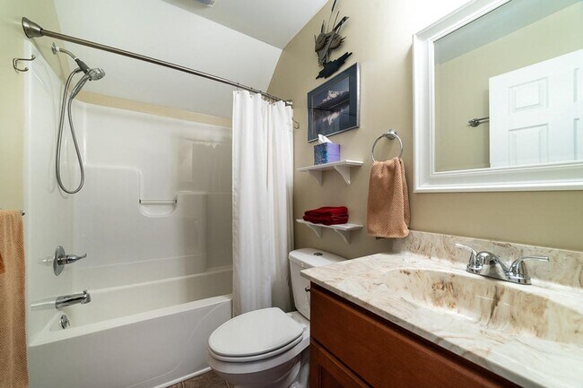 Building Photo - Single Family within walking distance to W&L, VMI and Waddell Elementary