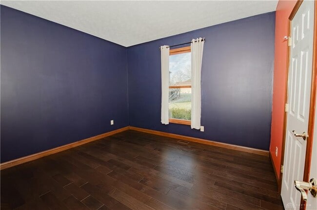 Building Photo - 2719 Sycamore Ridge Ct