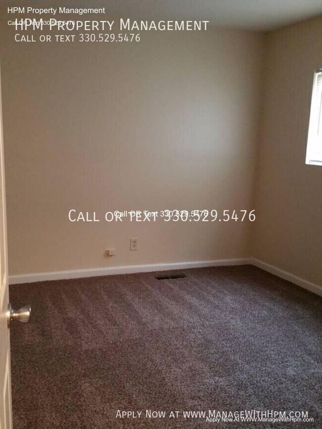 Building Photo - 2365 Newton-