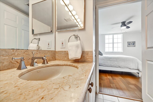 Building Photo - City Place Tower Condominium, Unit 801: Se...