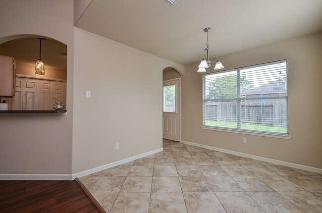 Building Photo - 15522 Forest Creek Farms Dr