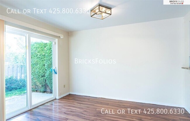 Building Photo - 927 132nd St SW