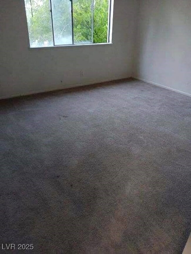 Building Photo - 301 Lance Ave