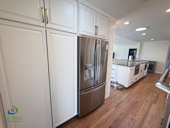 Building Photo - Coming Soon! $5995 - Spacious Remodeled 4 Bed 2.5 Bath Home on 1/2 Acre Lot in Cambrian Park/Grea...