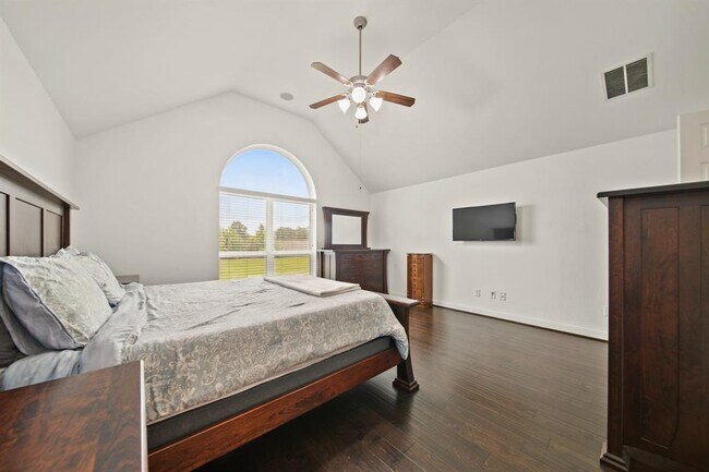 Building Photo - 7413 Woodward Springs Dr