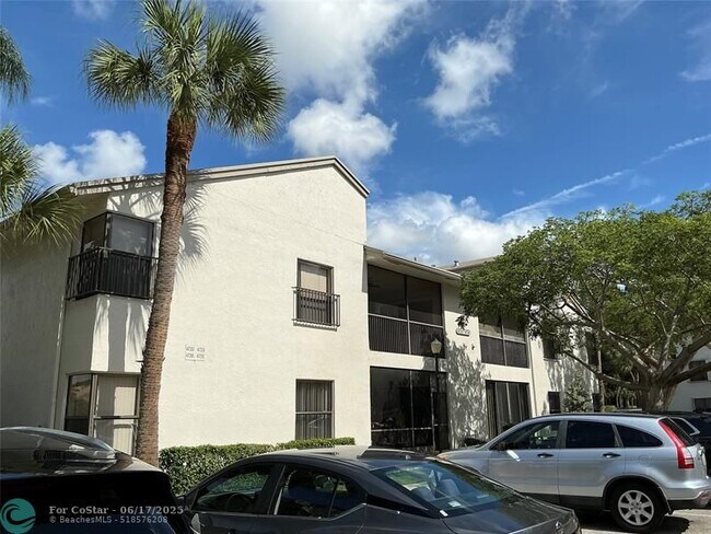 Building Photo - 4729 NW 22nd St