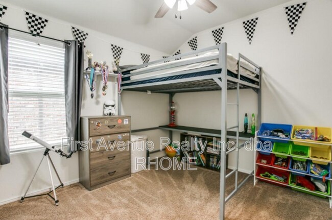 Building Photo - 6916 Freeboard Wy
