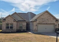 Building Photo - 134 Summer Grove Ln