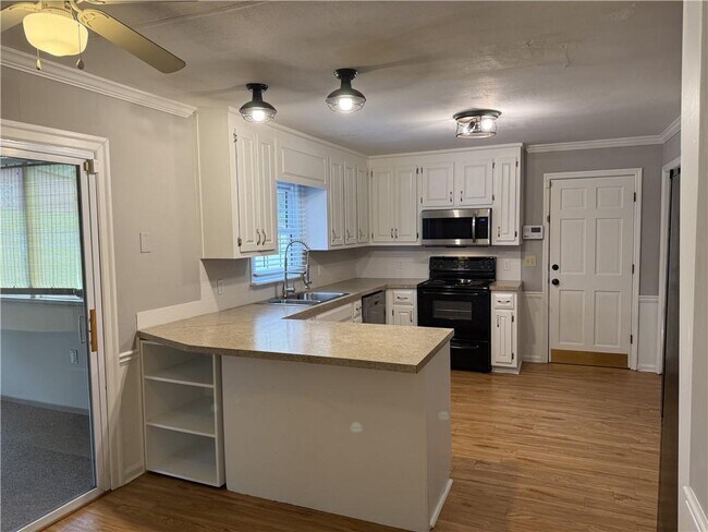 Building Photo - 1270 Morgan Chase Terrace NE